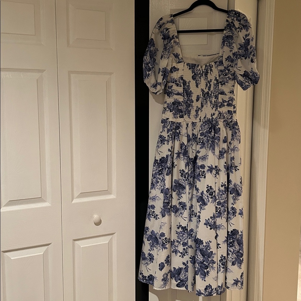 A&F Floral Puff Sleeve Maxi Dress - Picture 4 of 6